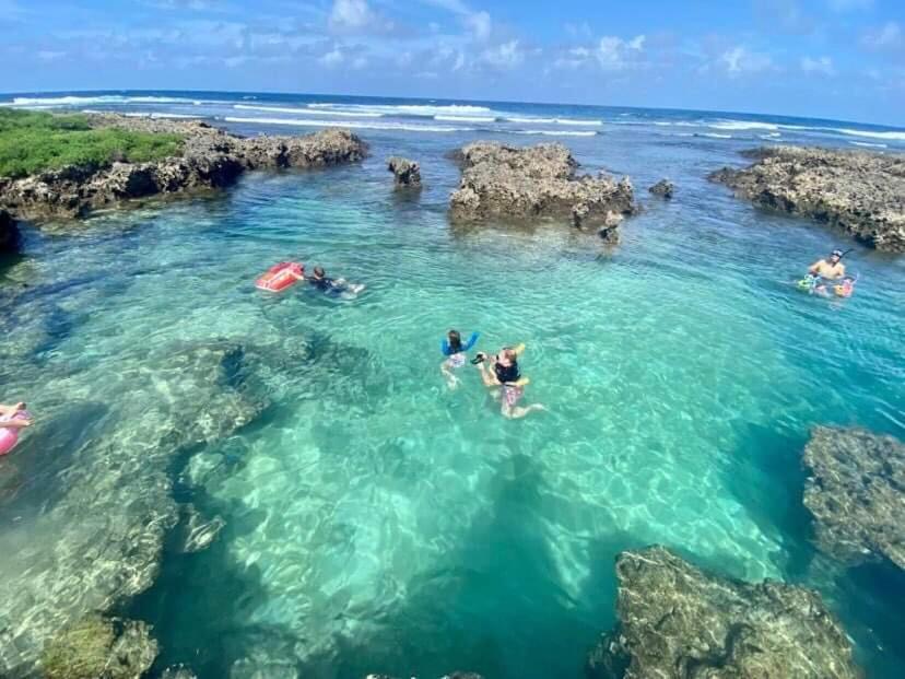 Banana Bay Beach Club Bed & Breakfast Eton Bagian luar foto
